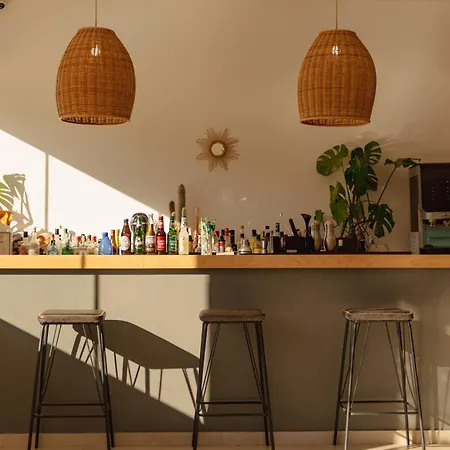 Bohotel Messonghi - Designer's 4* Meszongí