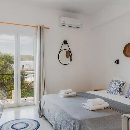 Bohotel Messonghi - Designer's 4*
