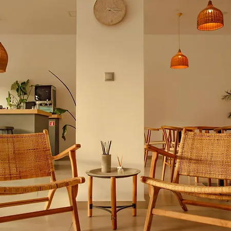 Bohotel Messonghi - Designer's Meszongí