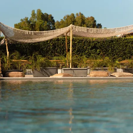 Bohotel Messonghi - Designer's Szálloda 4*