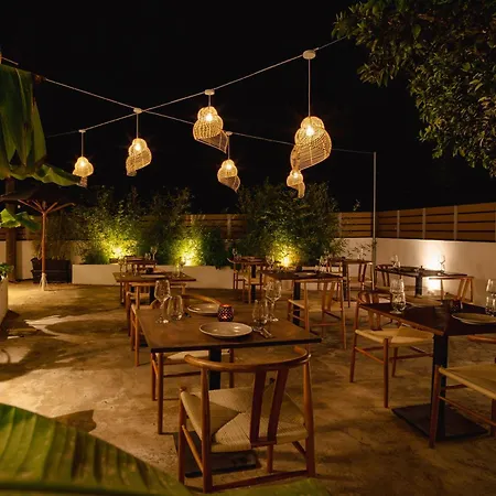 Bohotel Messonghi - Designer's Szálloda Meszongí