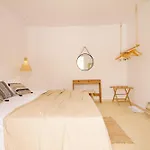 Bohotel Messonghi Otel
