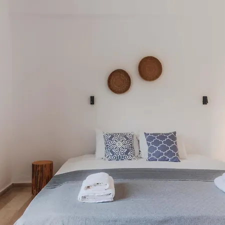 Bohotel Messonghi - Designer's