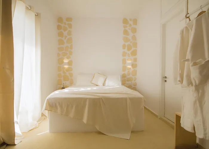 Bohotel Messonghi