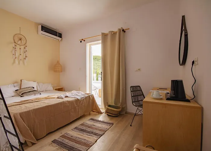 מלון Bohotel Messonghi מסונגי