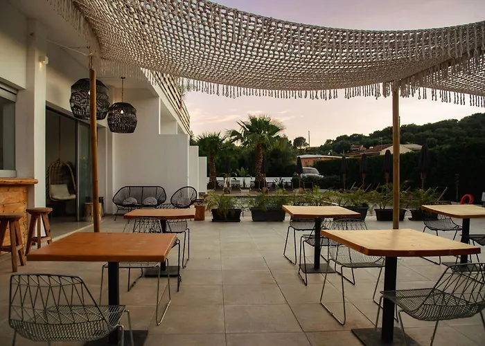 Bohotel Messonghi Hotel Mesongí