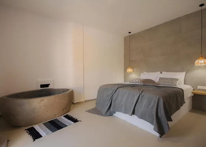 Bohotel Messonghi